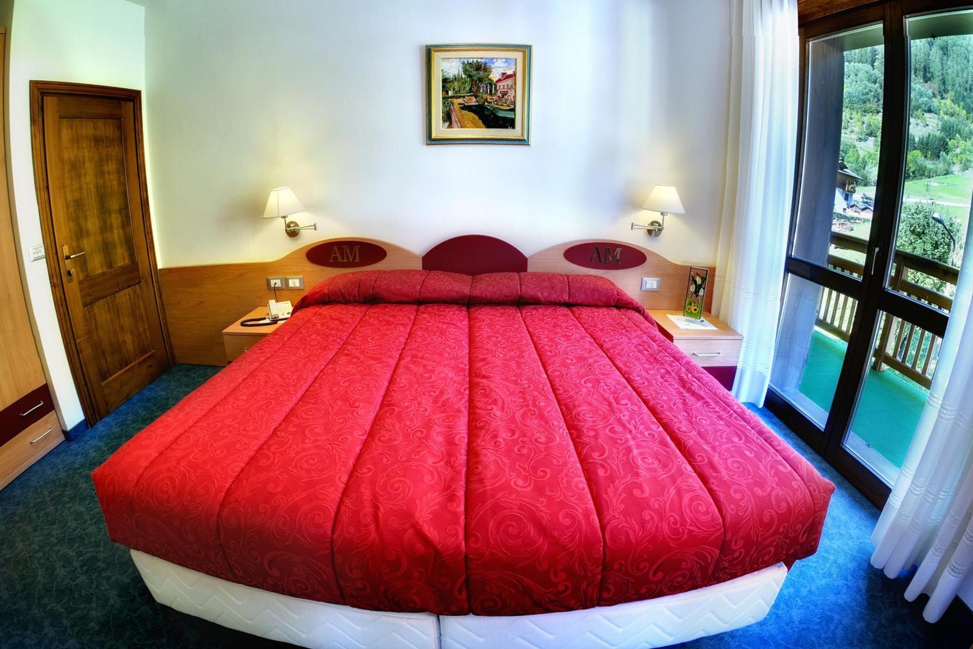 Albergo Miramonti Rabbi Rom bilde